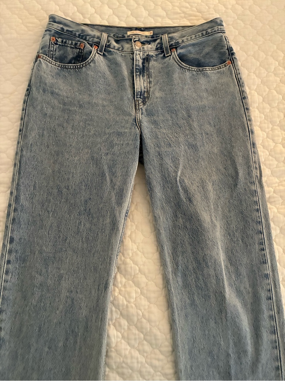 Light Wash Straight Leg Jeans
